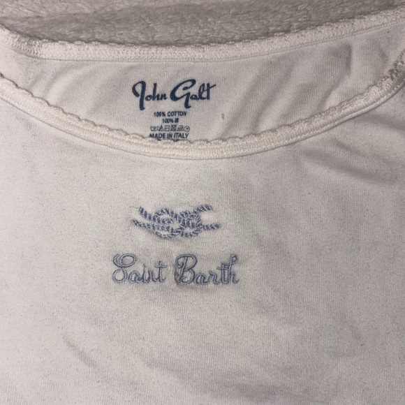 Bundle of 4 Brandy Melville Tees Shorts and Tanks - Picture 6 of 11